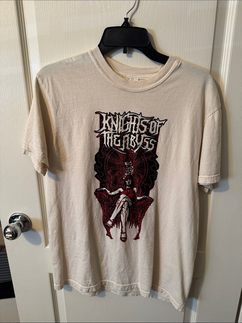 KOTA knights of the abyss band Men's Cream Graphic T-Shirt with Red Black Print